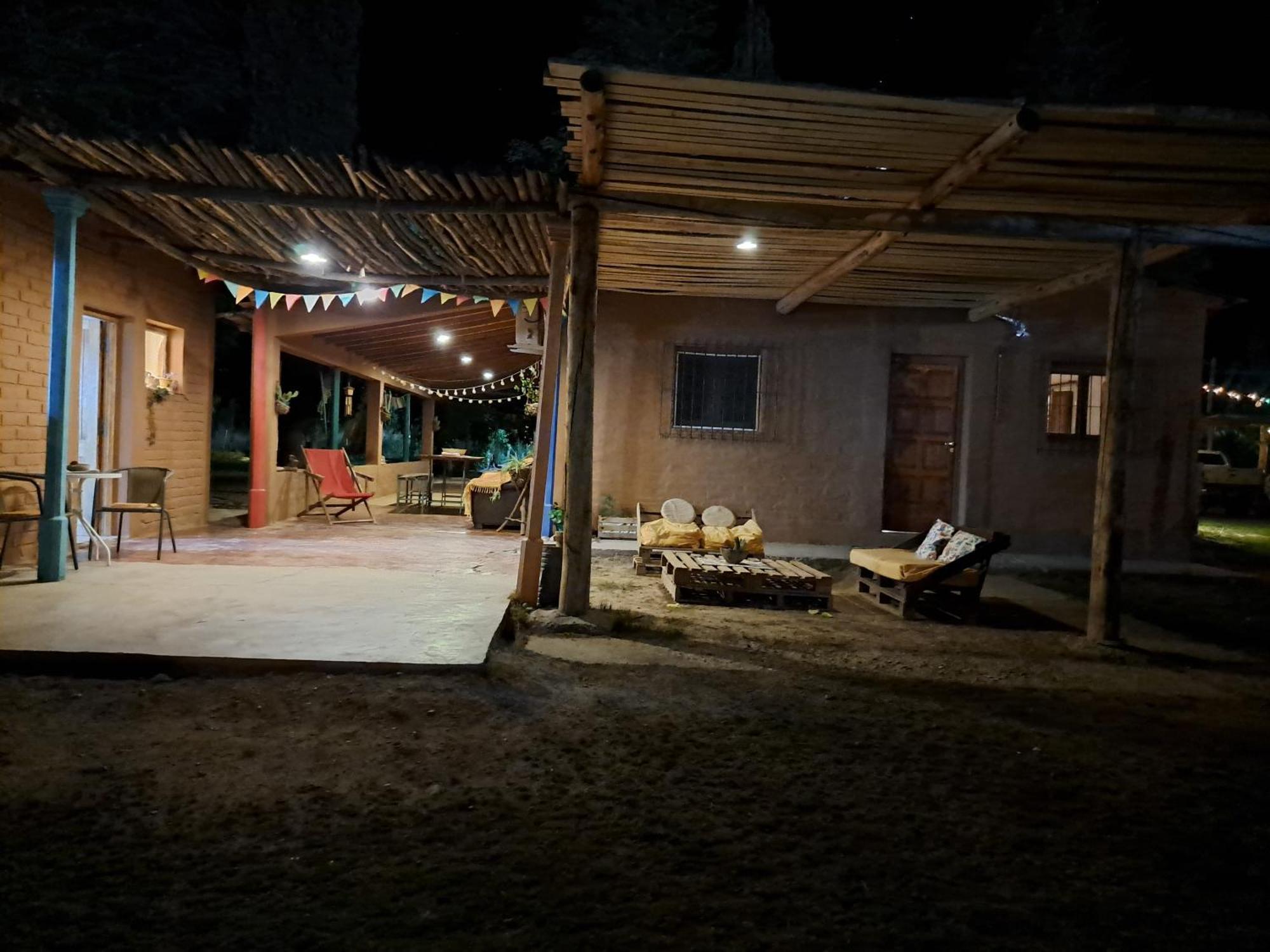 Aire De Barreal Hostel Andino מראה חיצוני תמונה